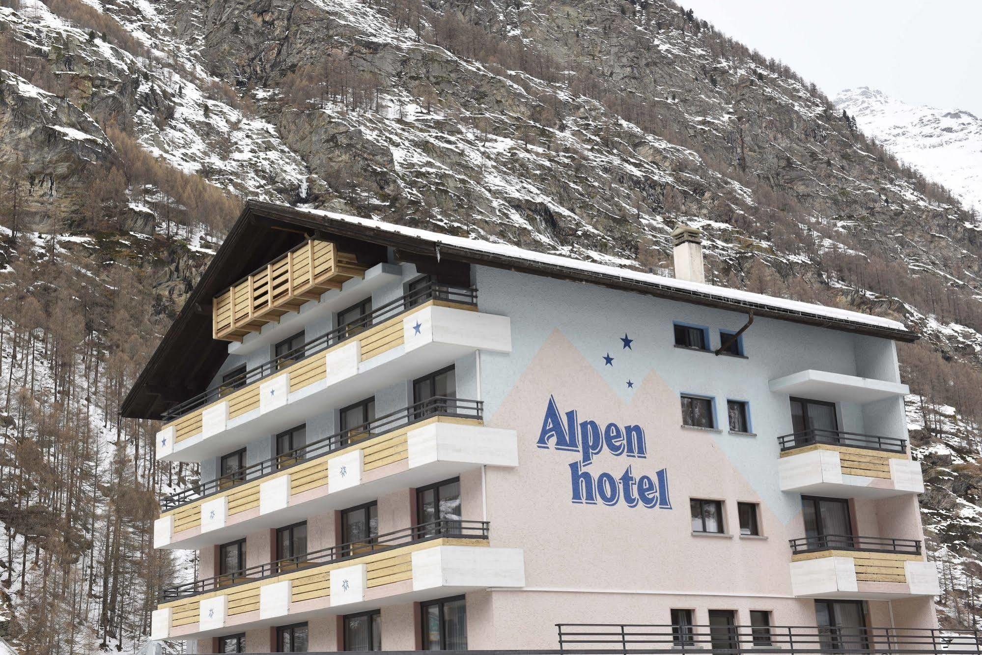 Matterhorn Hotel Tasch
